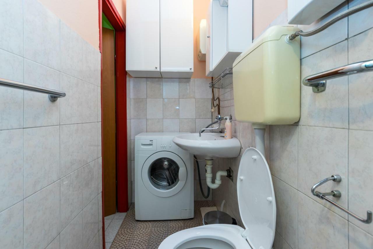 Apartments Toni With Free Parking Kastela Luaran gambar