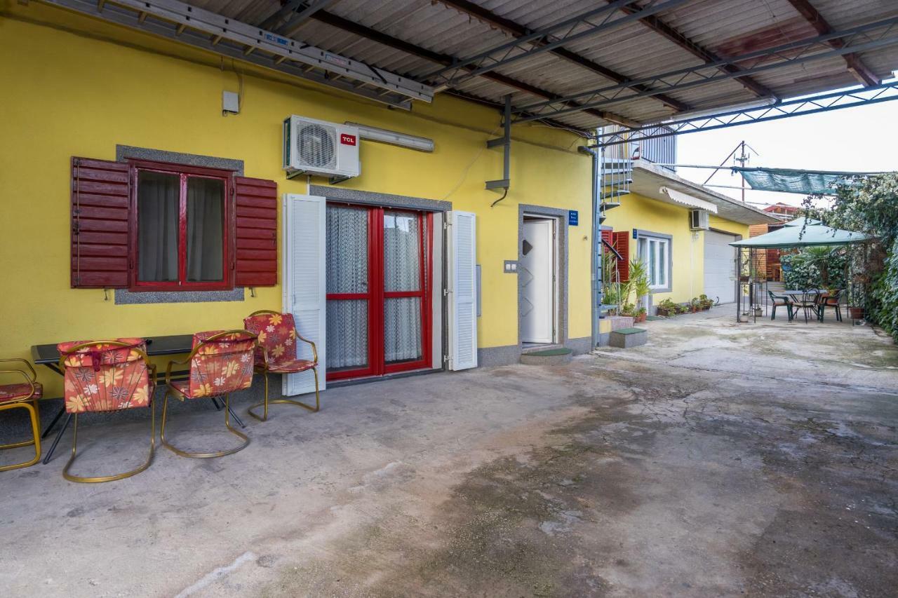 Apartments Toni With Free Parking Kastela Luaran gambar