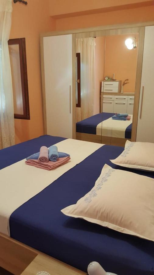 Apartments Toni With Free Parking Kastela Luaran gambar